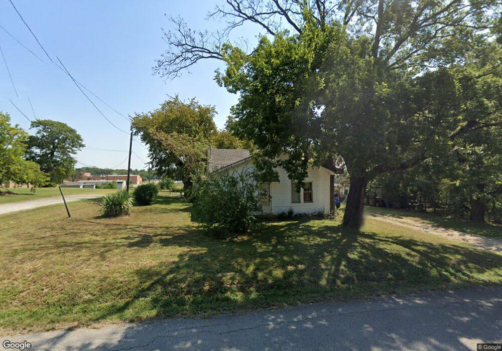 2102 S Scullin Ave, Denison, TX 75020 - photo 1