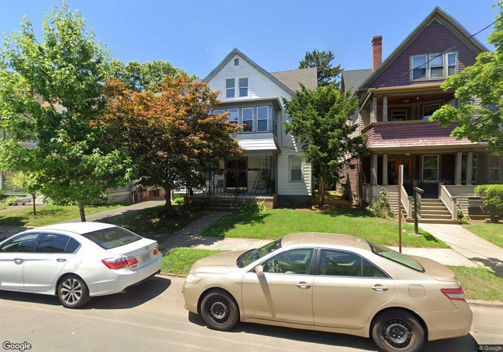 94 Hubinger St unit Third Floor, New Haven, CT 06511 - photo 1