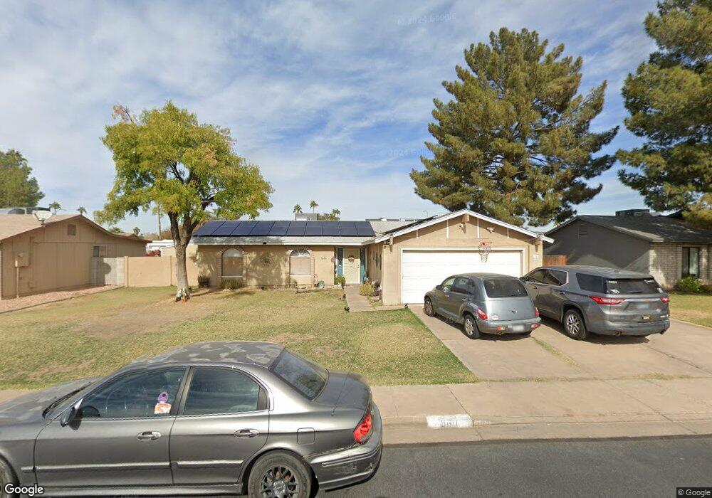 560 W Posada Ave, Mesa, AZ 85210 - photo 1