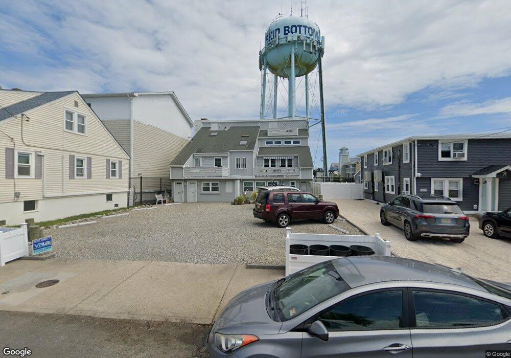 111 W 18th St unit 4, Ship Bottom, NJ 08008 - photo 1