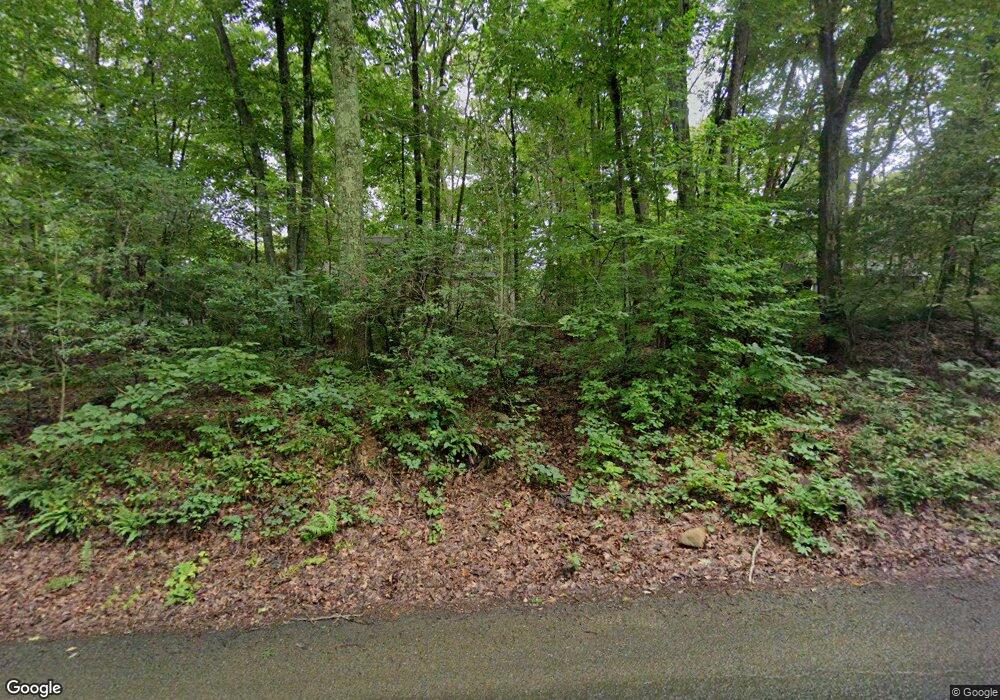 398 Peddlers Rd, Guilford, CT 06437 - photo 1