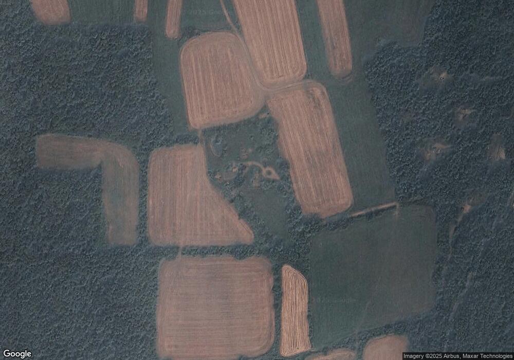 484 Paine District Rd, Woodstock, CT 06281 - photo 1