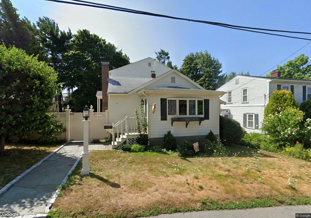 31 Dundee Rd, Quincy, MA 02171 - photo 1