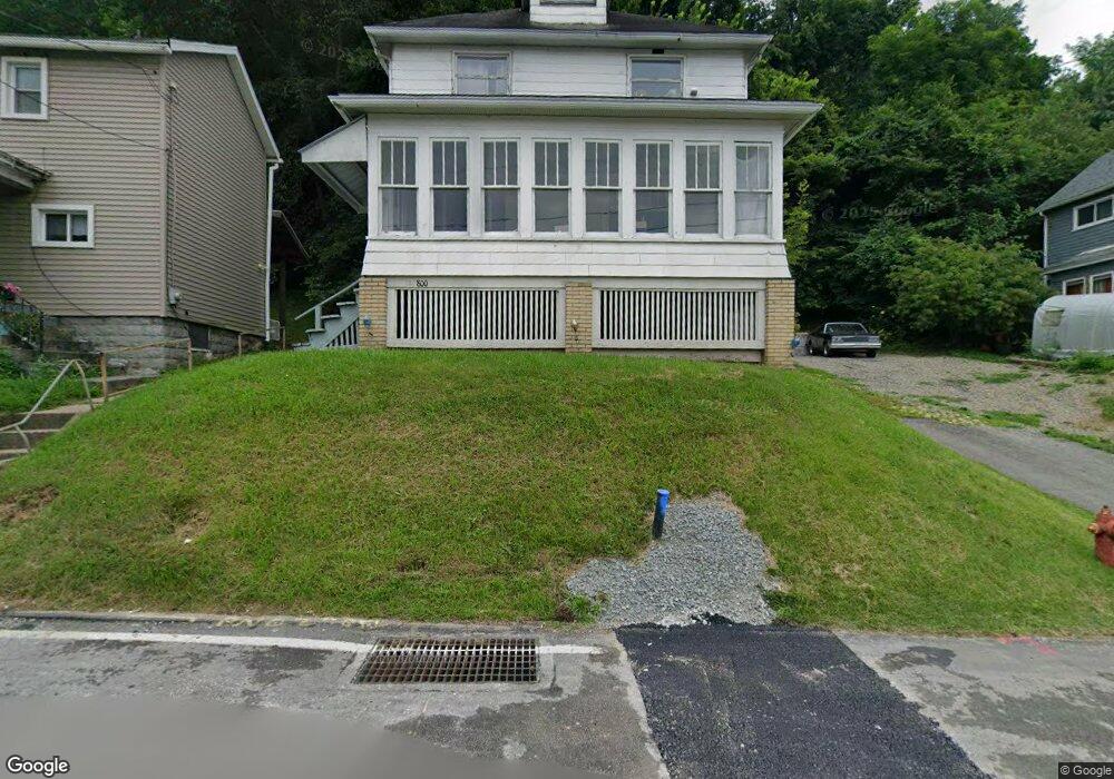 800 Mckinley Ave, East Vandergrift, PA 15629 - photo 1