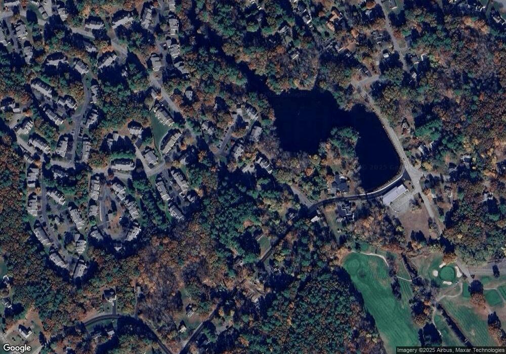 108 Laurelwood Dr, Hopedale, MA 01747 - photo 1