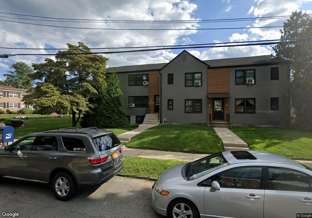 4 Tappan Landing Rd, Tarrytown, NY 10591 - photo 1