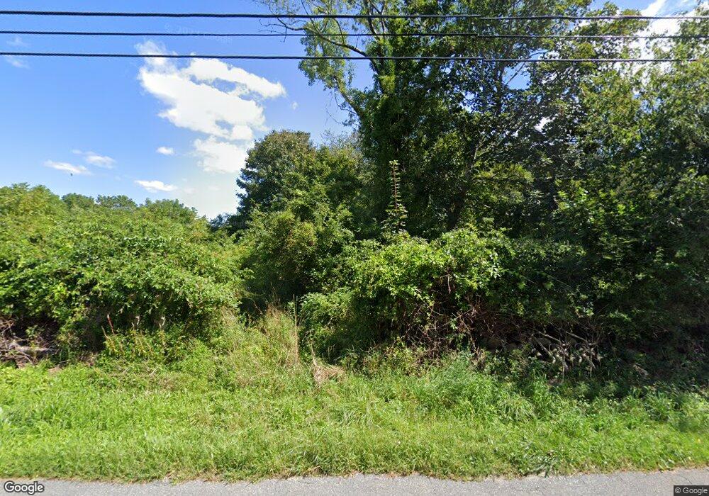 24 Burchard Ave, Little Compton, RI 02837 - photo 1