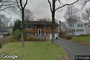 7 Ridgewood Rd, Norwalk, CT 06853