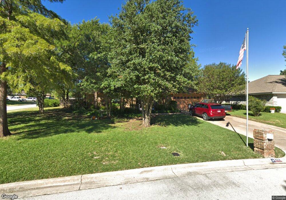 424 Bremen Dr, Hurst, TX 76054 - photo 1