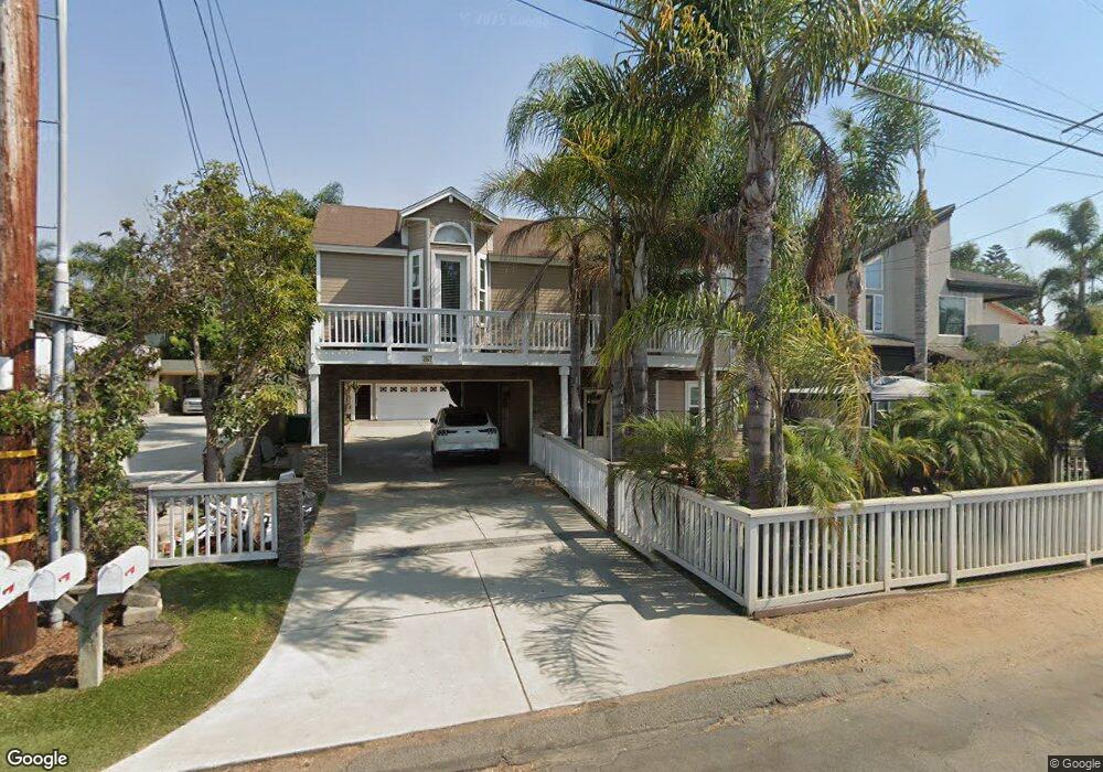 267 Juniper Ave, Carlsbad, CA 92008 - photo 1