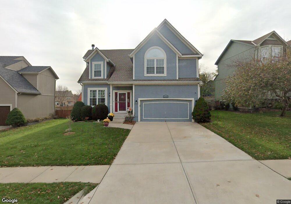 21419 W 50th St, Shawnee, KS 66218 - photo 1