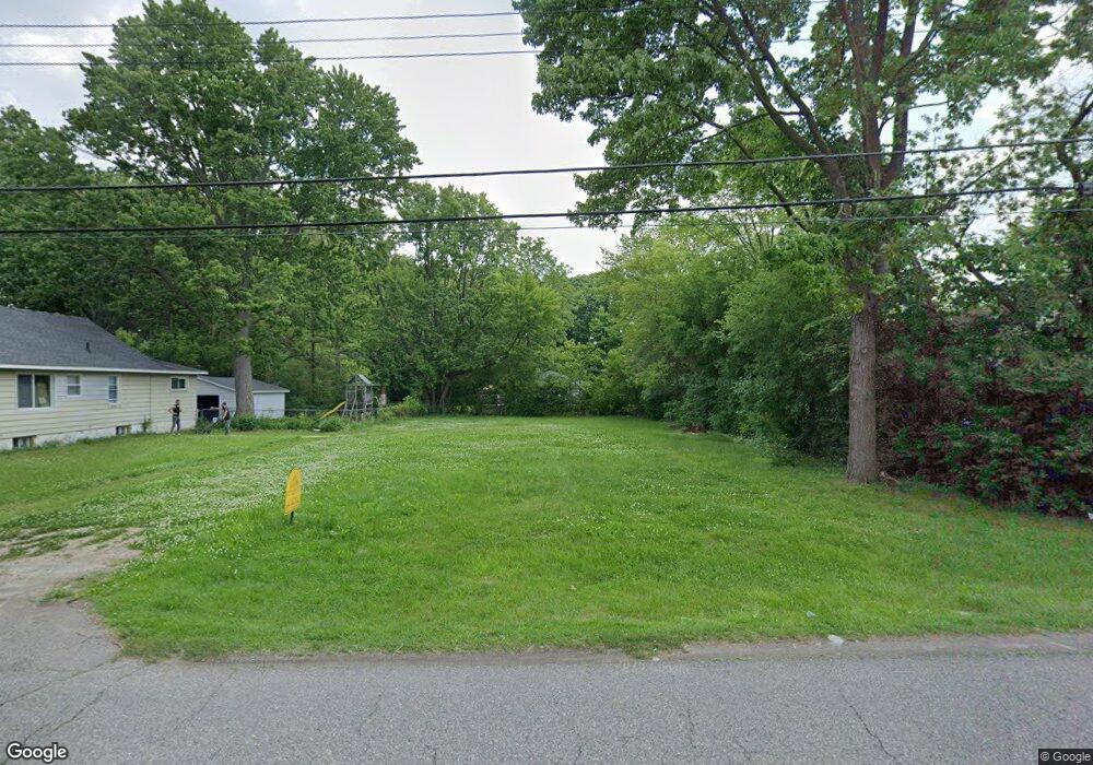 1543 Ryan St, Flint, MI 48532 - photo 1