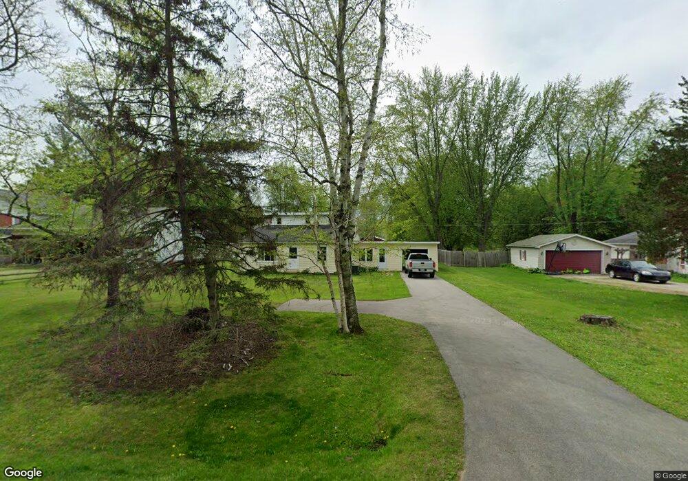 5691 Hanes Rd, Vassar, MI 48768 - photo 1