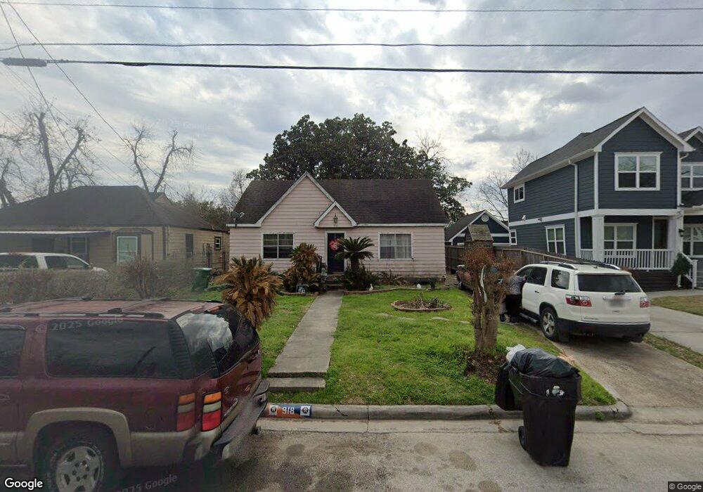 918 Graceland St, Houston, TX 77009 - photo 1