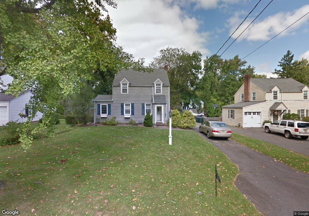 10 Holmes Oval, New Providence, NJ 07974 - photo 1