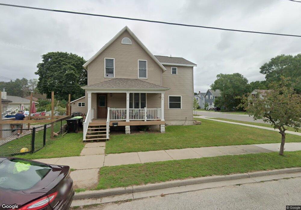 1300 20th St, Menominee, MI 49858 - photo 1