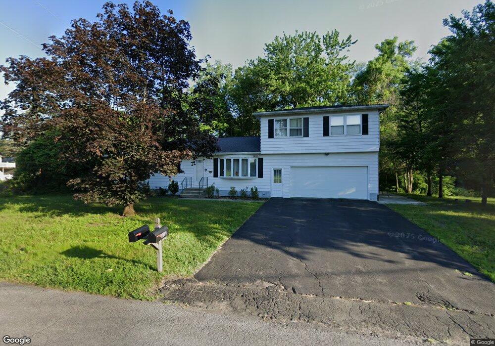 51 Gadsen Ct, Albany, NY 12205 - photo 1