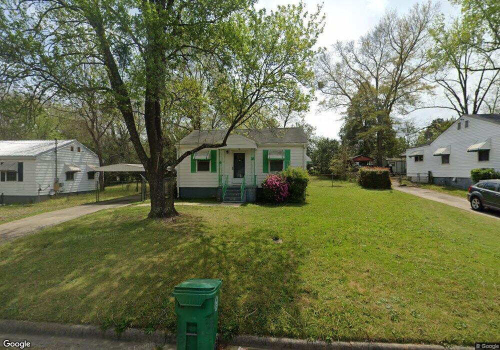 1318 Lakeview Dr, Macon, GA 31206 - photo 1