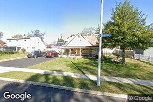 246 Appletree Dr, Levittown, PA 19055