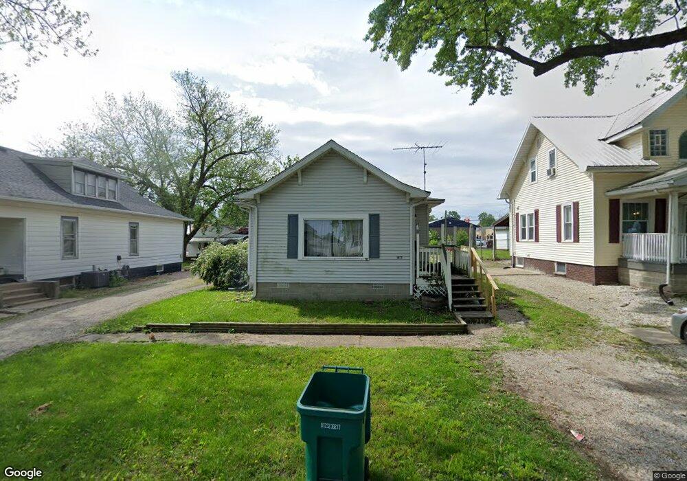 1813 Piatt Ave, Mattoon, IL 61938 - photo 1