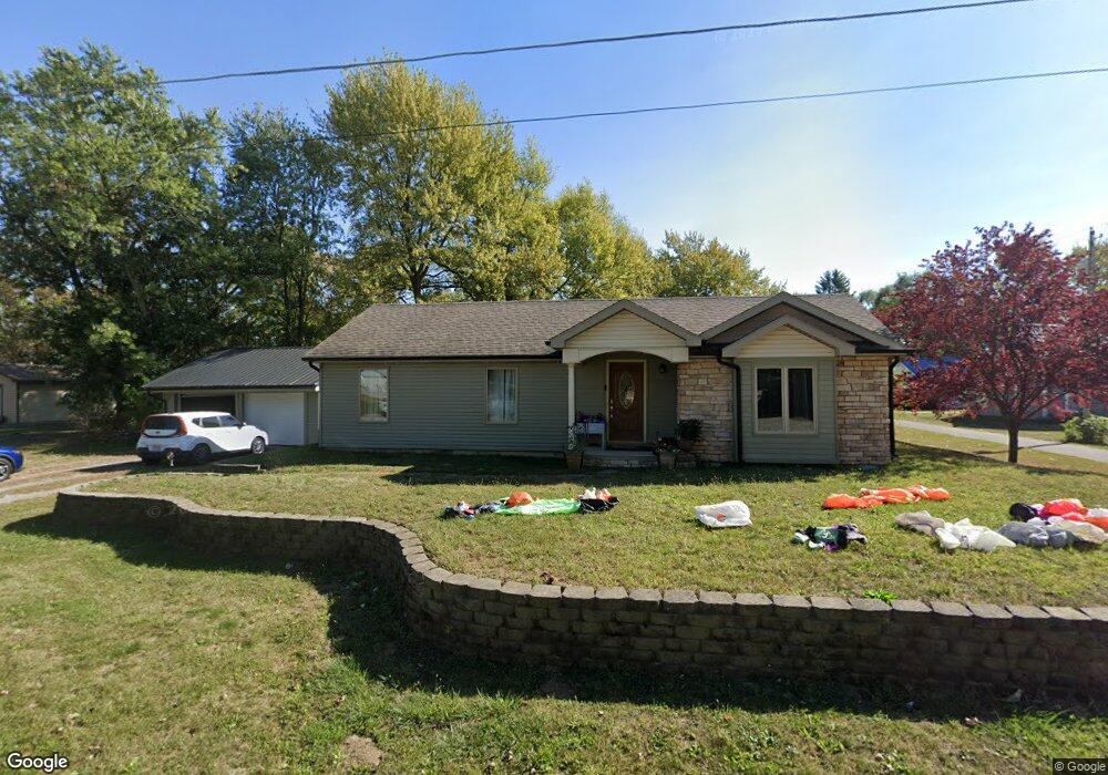 301 Griswold St, Middle Point, OH 45863 - photo 1