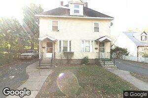 16 Lincoln St Unit Right side, Manchester, CT 06040