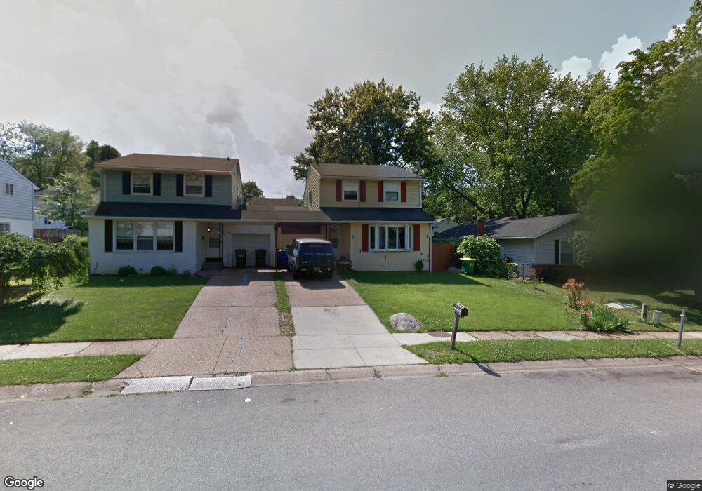 743 E Birchtree Ln, Claymont, DE 19703 - photo 1