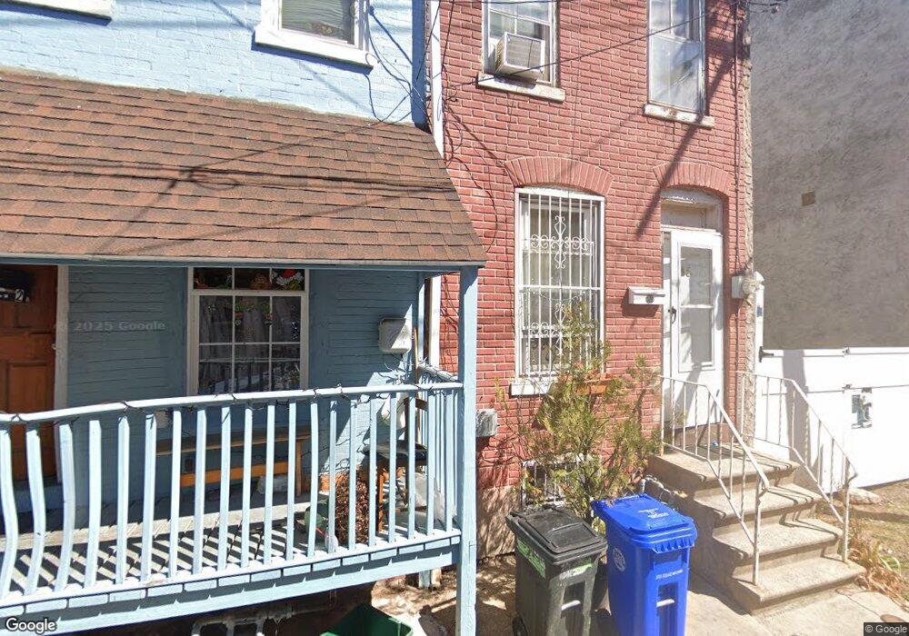 445 Spring Garden St, Reading, PA 19602 - photo 1