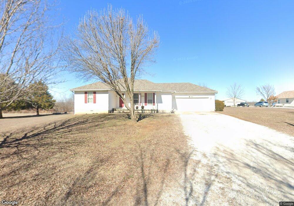 28449 Icharius Ln, Carl Junction, MO 64834 - photo 1