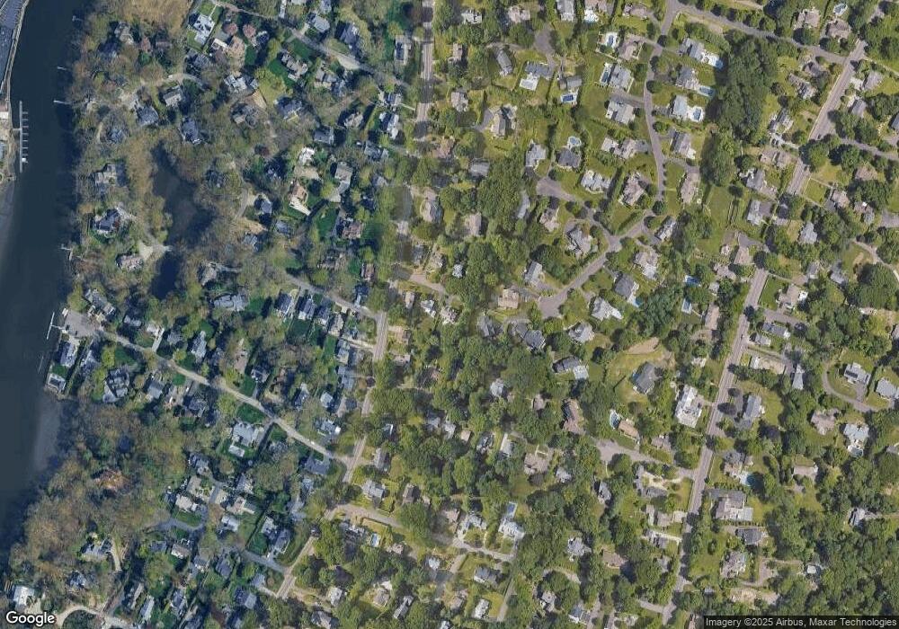 6 Laurel Ln, Westport, CT 06880 - photo 1