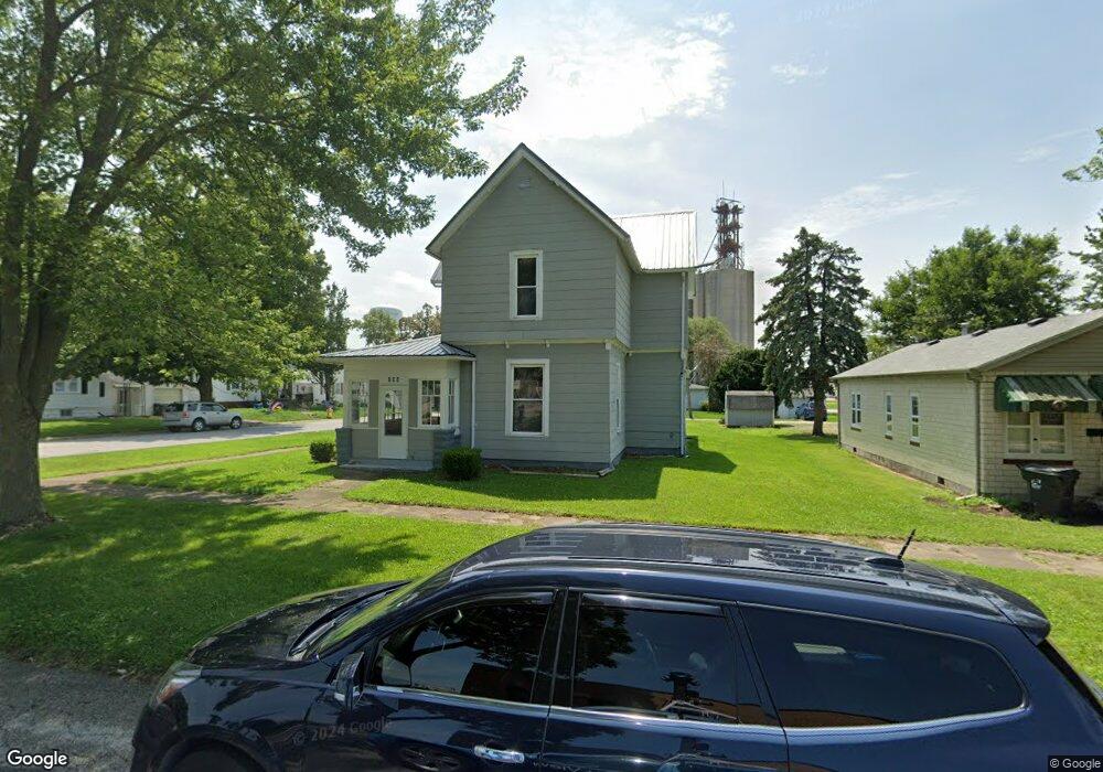 208 E 6th St, Fowler, IN 47944 - photo 1