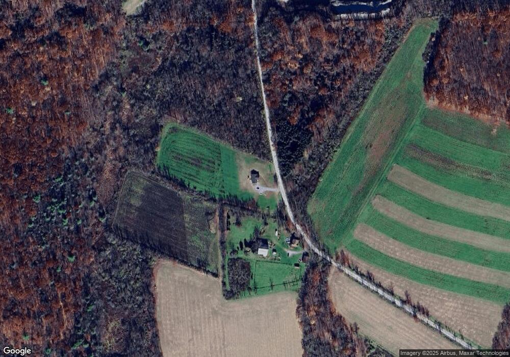 245 Quarry Hill Dr, Dalton, PA 18414 - photo 1