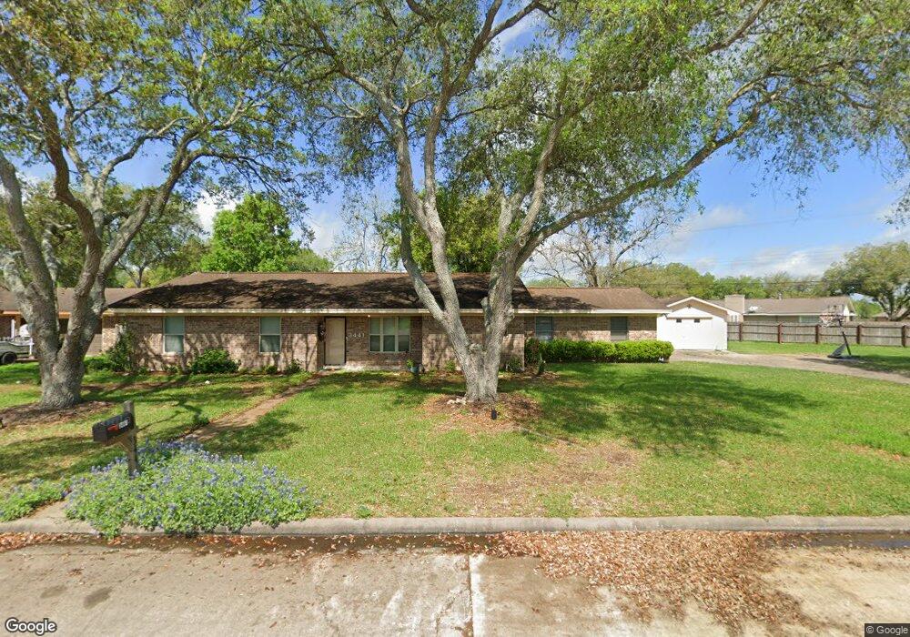 3441 Lanarkshire St, Bay City, TX 77414 - photo 1