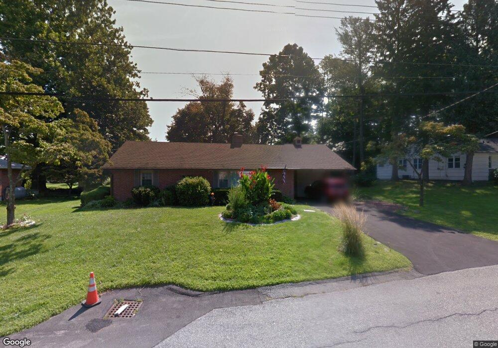 10 Tamarack Dr, Cortlandt Manor, NY 10567 - photo 1