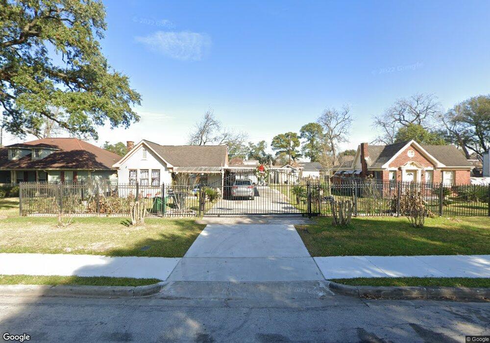 8009 Hartford St, Houston, TX 77017 - photo 1