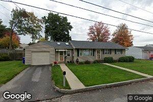 24 Thomas St, Manchester, NH 03103