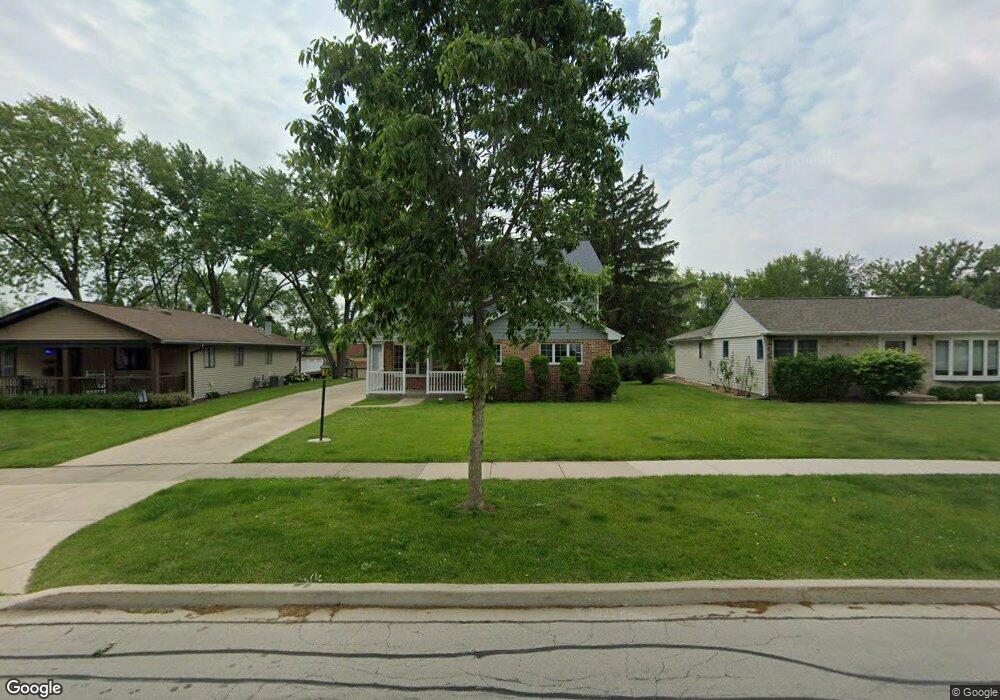 2908 Cardinal Dr, Rolling Meadows, IL 60008 - photo 1