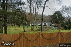 508 Harbor Rd, Cold Spring Harbor, NY 11724