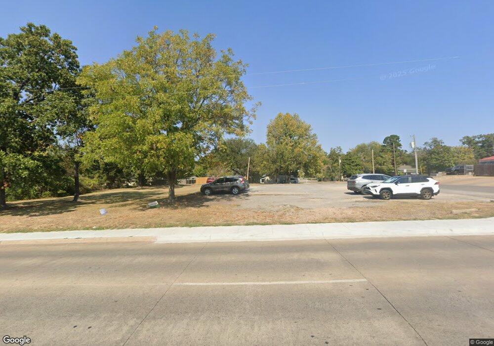 613 E Downing St, Tahlequah, OK 74464 - photo 1