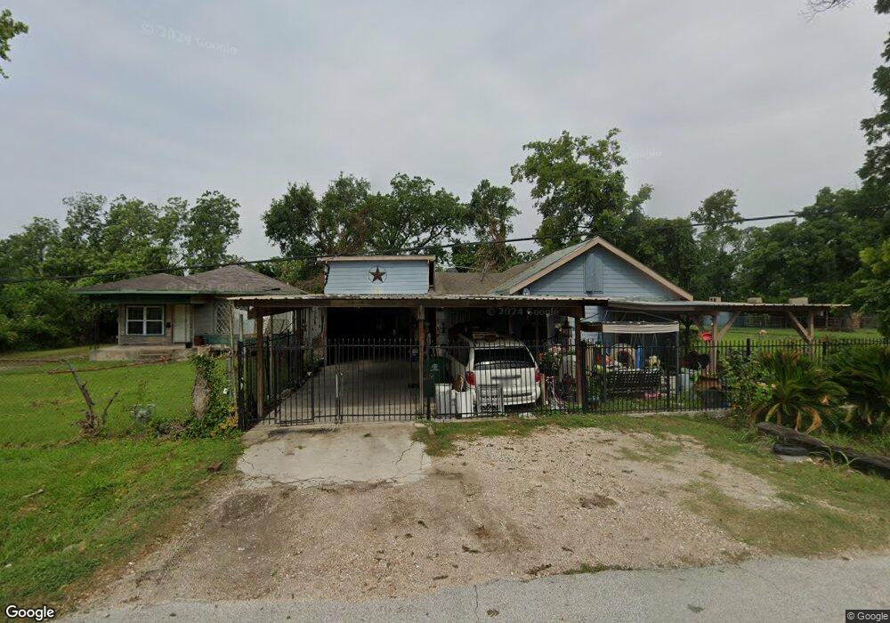 7705 Peachtree St, Houston, TX 77016 - photo 1