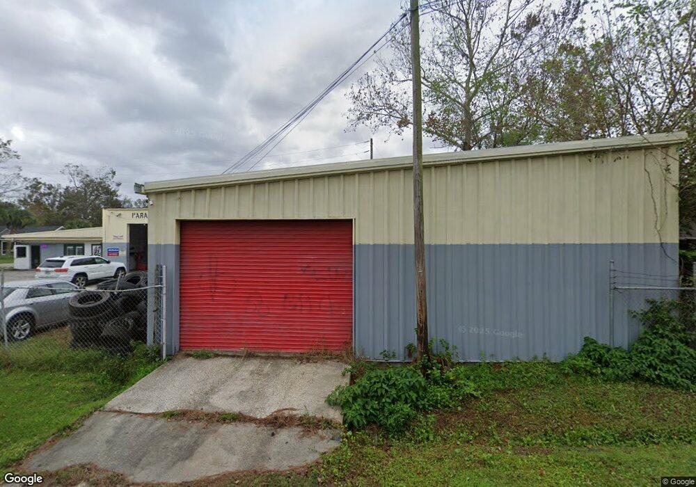 909 7th St, Brunswick, GA 31520 - photo 1