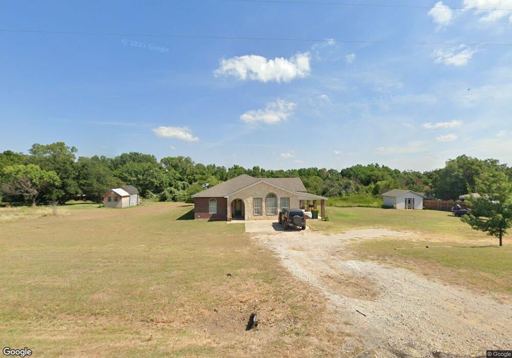 1104 Eagles Way, Springtown, TX 76082 - photo 1