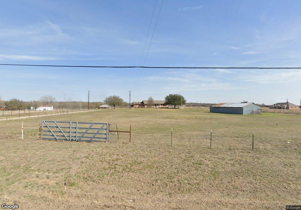 805 N Cardinal Rd, Azle, TX 76020 - photo 1