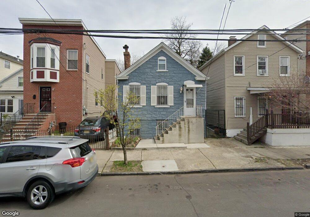 252 S 10th St, Newark, NJ 07103 - photo 1