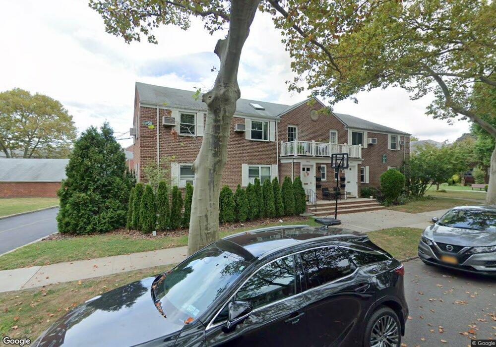 25419 75th Ave, Glen Oaks, NY 11004 - photo 1