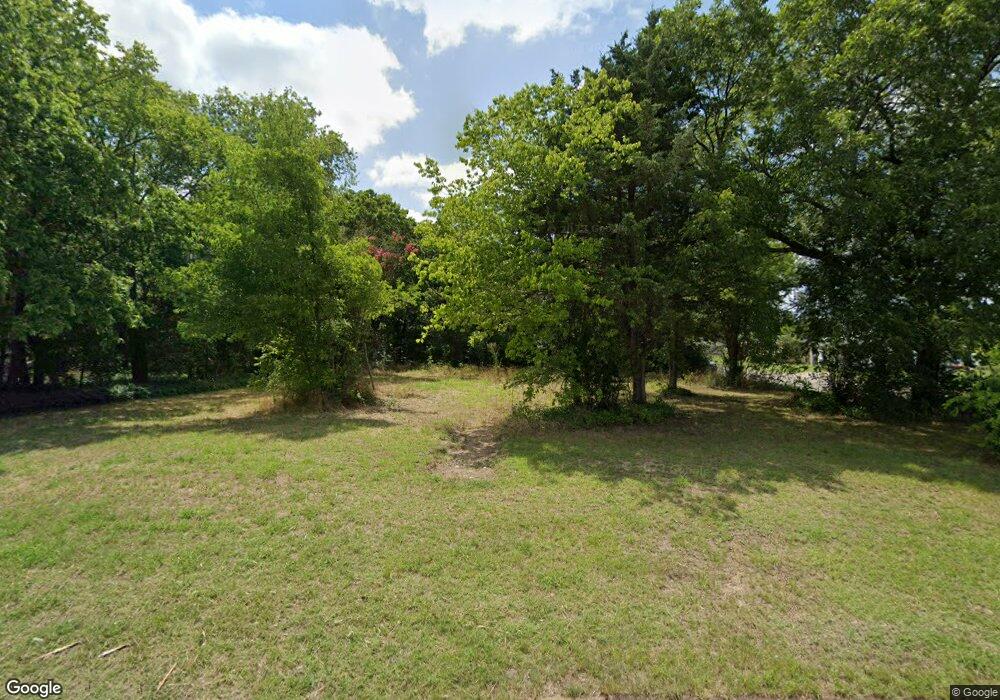 1021 P St NE, Ardmore, OK 73401 - photo 1