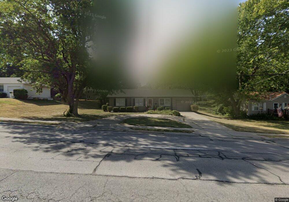 5246 Nieman Rd, Shawnee, KS 66203 - photo 1