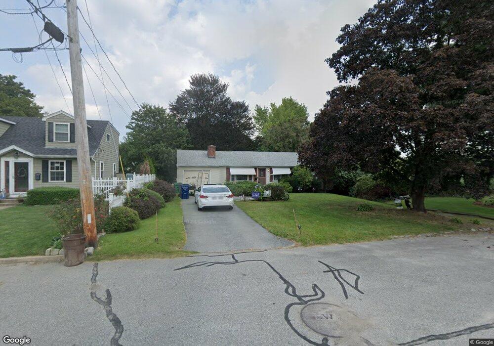 32 Metcalf St, Warwick, RI 02888 - photo 1