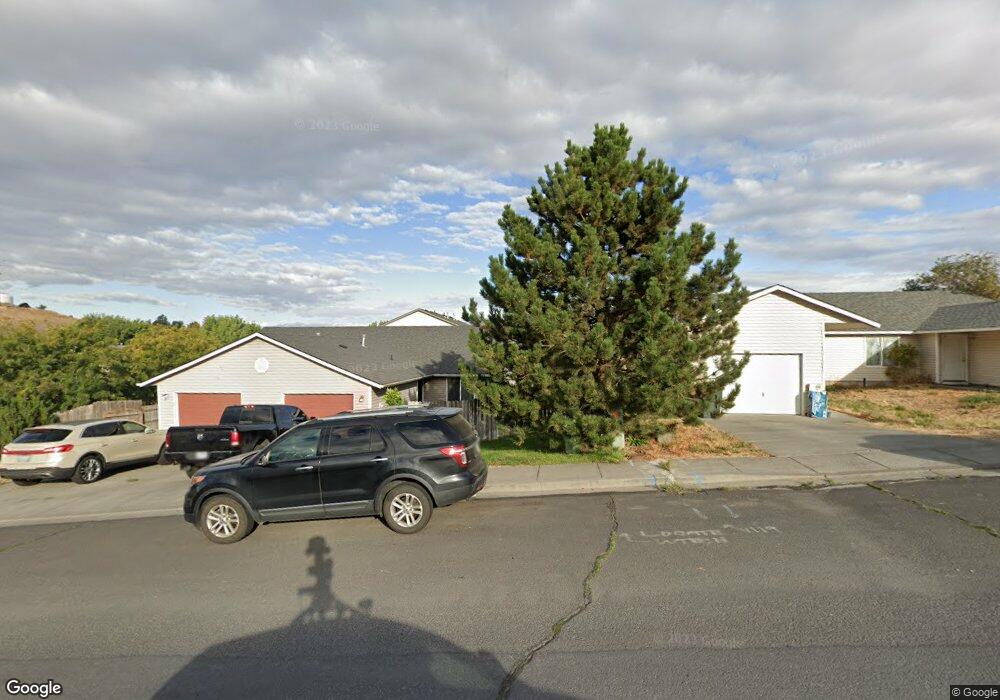 1119 SW Nye Ave, Pendleton, OR 97801 - photo 1
