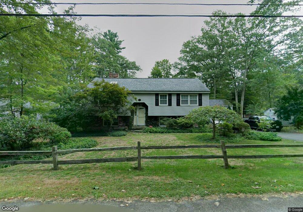 17 Mayflower Dr, Milford, NH 03055 - photo 1